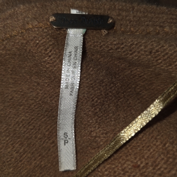 Free People Camel Brown Oversized V-Neck Sweater Slouchy Knit Pullover Size S - Picture 9 of 11